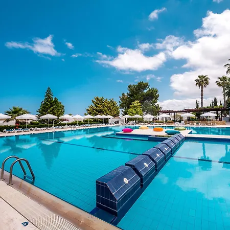 The Olive Tree Hotel 4*