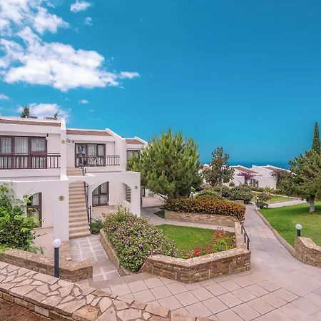 The Olive Tree 4* Agios Epiktitos