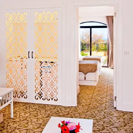 Hotel The Olive Tree