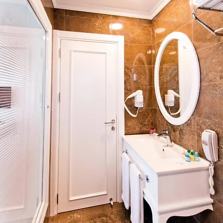 Hotel The Olive Tree 4*