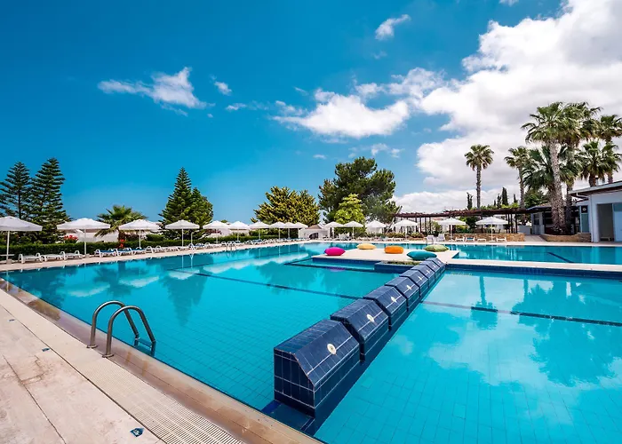 The Olive Tree Hotel 4*