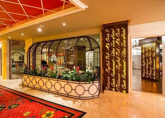 Hotel The Olive Tree 4*