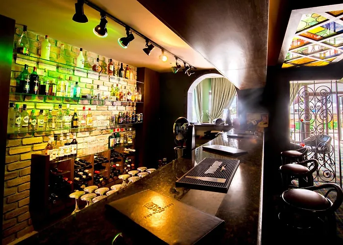 ジ オリーブ ツリー Ayios Epiktitos